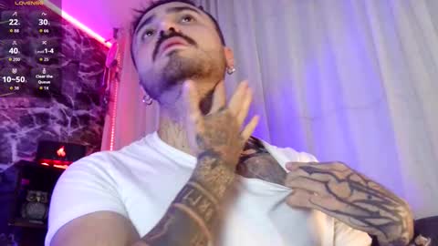 Chris  Dont forget to gift me thumb up Its very important to me and makes me happy AF  online show from 10/29/25, 06:59