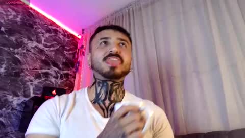 Chris  Dont forget to gift me thumb up Its very important to me and makes me happy AF  online show from 11/21/25, 06:34