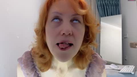 Ava online show from 12/18/25, 07:03