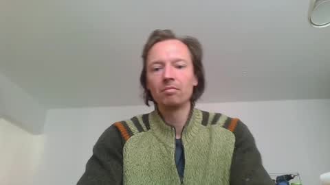 Snapshot of garfield42 chatting on 05/09/26, 07:57 Garfield online show from 05/09/26, 07:57