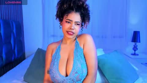 garnet  online show from 12/22/24, 04:06