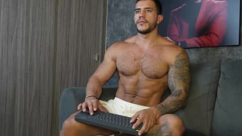 Snapshot of garret_alvin_ chatting on 06/05/26, 10:48 Garret online show from 06/05/26, 10:48