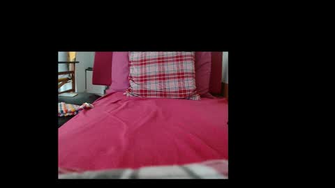 Snapshot of gary1111111 chatting on 03/12/26, 12:44 gary1111111 online show from 03/12/26, 12:44