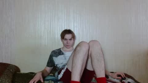 Snapshot of gary_snail33257 chatting on 10/05/25, 01:31 meow online show from 10/05/25, 01:31