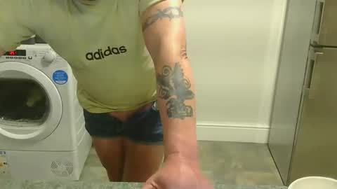 Gaz online show from 11/20/25, 08:52