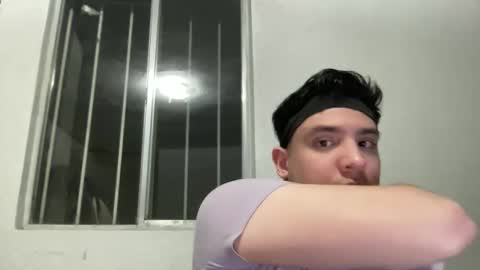 garypinepineapple online show from 04/21/26, 05:58