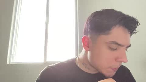 garypinepineapple online show from 04/23/26, 10:12