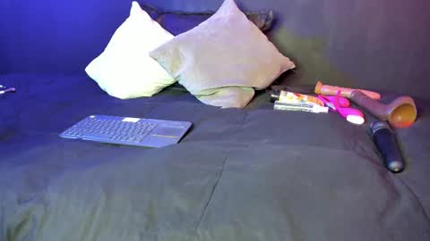 Snapshot of gasai_usagi_gh chatting on 09/16/25, 07:26  Usagi  online show from 09/16/25, 07:26