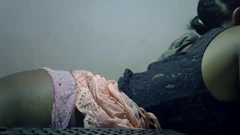 Snapshot of gasielah chatting on 01/28/25, 05:35 gasielah online show from 01/28/25, 05:35