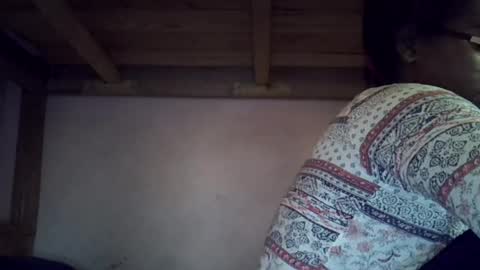 Snapshot of gasielah chatting on 06/12/26, 08:35 gasielah online show from 06/12/26, 08:35