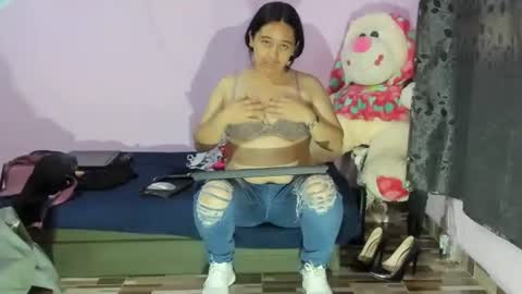 Snapshot of gaticahot001 chatting on 02/03/25, 09:29 Diana online show from 02/03/25, 09:29