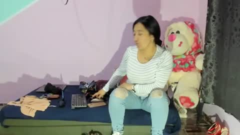 Snapshot of gaticahot001 chatting on 02/08/25, 01:54 Diana online show from 02/08/25, 01:54