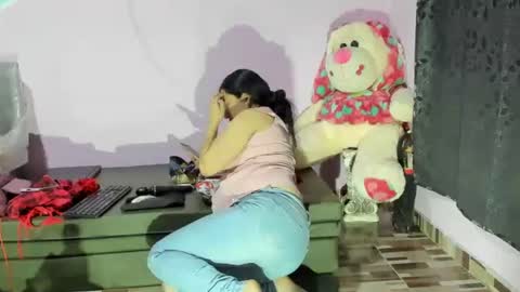 Snapshot of gaticahot001 chatting on 02/18/25, 12:59 Diana online show from 02/18/25, 12:59