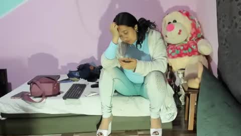 Snapshot of gaticahot001 chatting on 02/28/25, 11:36 Diana online show from 02/28/25, 11:36