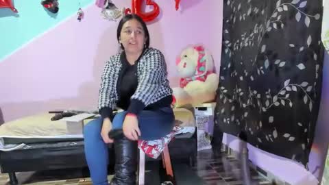 Snapshot of gaticahot001 chatting on 09/26/25, 10:36 Diana online show from 09/26/25, 10:36