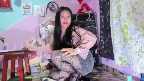 Diana online show from 05/10/26, 03:01