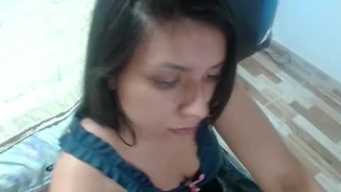 Snapshot of gatitangela chatting on 01/28/25, 03:15 Angela leal online show from 01/28/25, 03:15