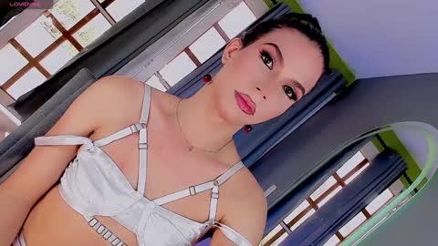 Vnecis Marn online show from 01/09/25, 03:12