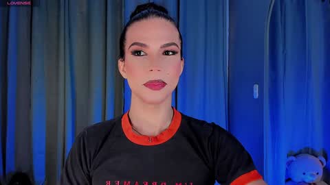 Vnecis Marn online show from 01/15/25, 12:47