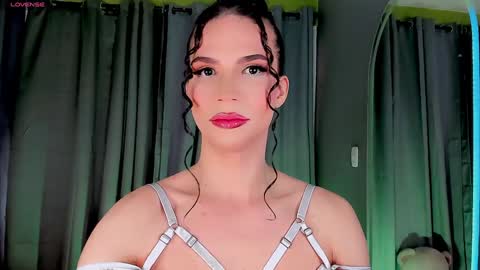 Vnecis Marn online show from 01/21/25, 02:05