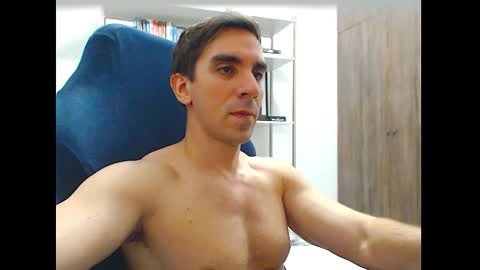 gatosarado23 online show from 11/06/25, 04:57