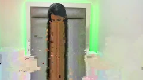 gatuela__js online show from 04/06/26, 01:12