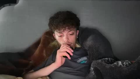 Jose online show from 02/18/26, 04:19