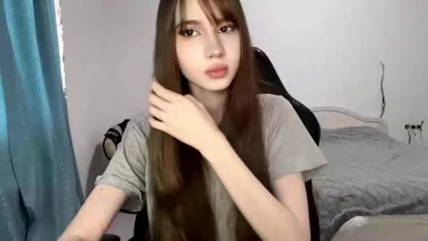 Bella online show from 05/14/26, 01:29