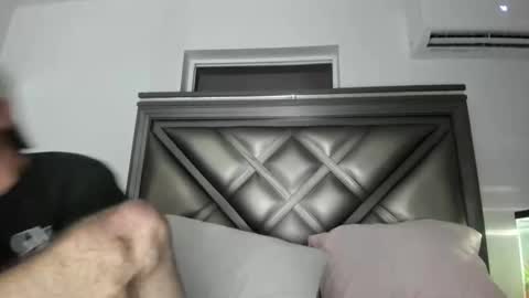 Snapshot of gayndepressed chatting on 01/07/26, 01:30 Trace online show from 01/07/26, 01:30