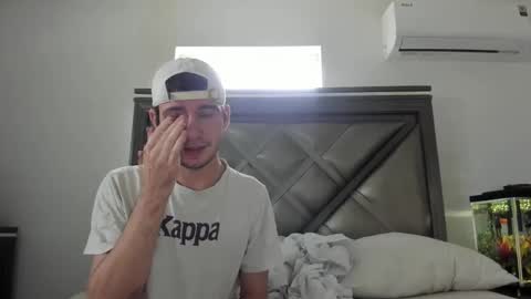 Snapshot of gayndepressed chatting on 01/09/26, 06:21 Trace online show from 01/09/26, 06:21