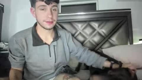 Snapshot of gayndepressed chatting on 02/22/26, 04:13 Trace online show from 02/22/26, 04:13