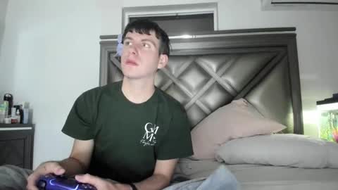 Snapshot of gayndepressed chatting on 02/26/26, 03:49 Trace online show from 02/26/26, 03:49