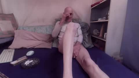 gayrobbin online show from 02/10/26, 02:10