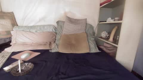 gayrobbin online show from 03/12/26, 06:58