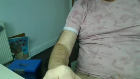 Snapshot of gazzaboy123 chatting on 01/06/25, 10:02 gazzaboy123 online show from 01/06/25, 10:02