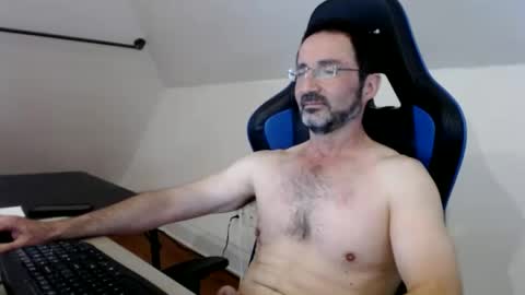 gbrlkndr online show from 06/22/26, 03:53