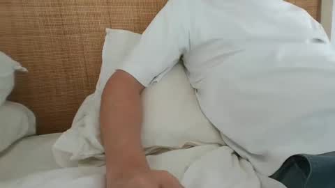 Snapshot of gccurious76 chatting on 01/11/25, 02:41 GCGuy online show from 01/11/25, 02:41