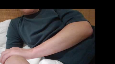 Snapshot of gccurious76 chatting on 09/14/25, 01:32 GCGuy online show from 09/14/25, 01:32