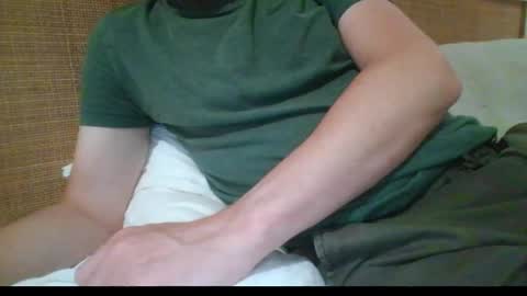 Snapshot of gccurious76 chatting on 10/08/25, 01:53 GCGuy online show from 10/08/25, 01:53