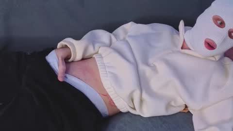 Tom online show from 02/10/26, 03:27