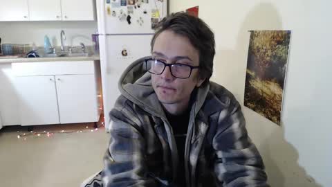 Snapshot of gdanch chatting on 01/04/25, 02:25 G online show from 01/04/25, 02:25