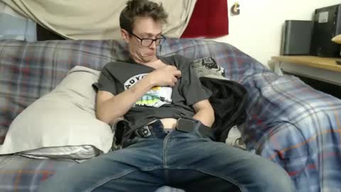 Snapshot of gdanch chatting on 01/27/25, 10:27 G online show from 01/27/25, 10:27