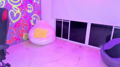geanna_rose online show from 01/18/25, 09:34