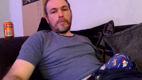 Snapshot of geddes4 chatting on 04/14/26, 01:00 SIR online show from 04/14/26, 01:00