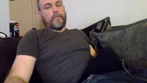 Snapshot of geddes4 chatting on 05/10/26, 01:00 SIR online show from 05/10/26, 01:00