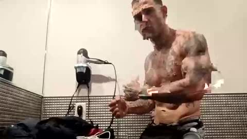 Zanecubano online show from 10/15/25, 12:22