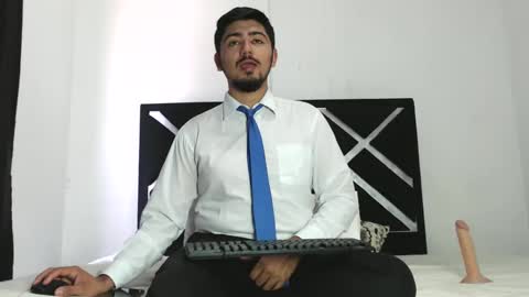 Snapshot of geenncharlie chatting on 09/24/25, 04:10 geenncharlie online show from 09/24/25, 04:10