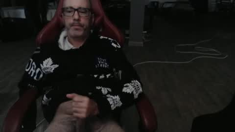 Snapshot of geequality99 chatting on 11/11/25, 02:33 geequality99 online show from 11/11/25, 02:33