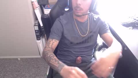 gefeeer online show from 09/18/25, 04:09