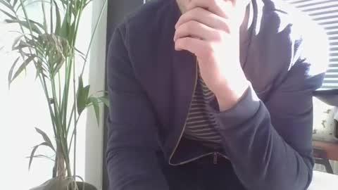 Snapshot of geiljongetje1991 chatting on 03/10/25, 09:21 geiljongetje1991 online show from 03/10/25, 09:21